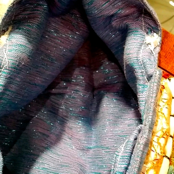 Fashion Handbag - Picture 7 of 8